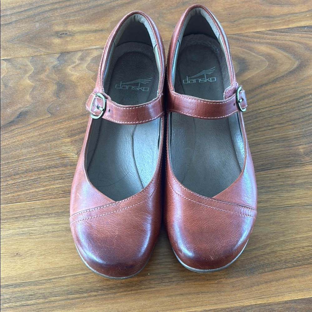 Dansko ombré Rust Mary Jane Shoes